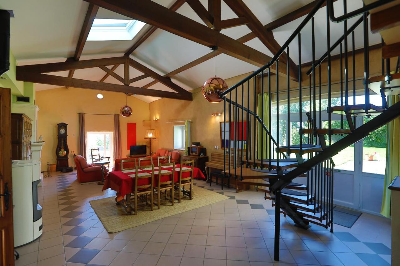 Villa Rouvesol Saint-Romain-de-Lerps Exterior foto